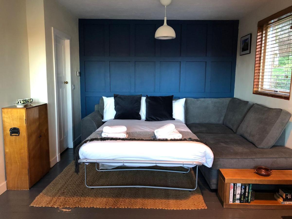 Old Kyle Farm - Stunning Views - 2 Mins From Skye Bridge Villa Кайлакин Екстериор снимка