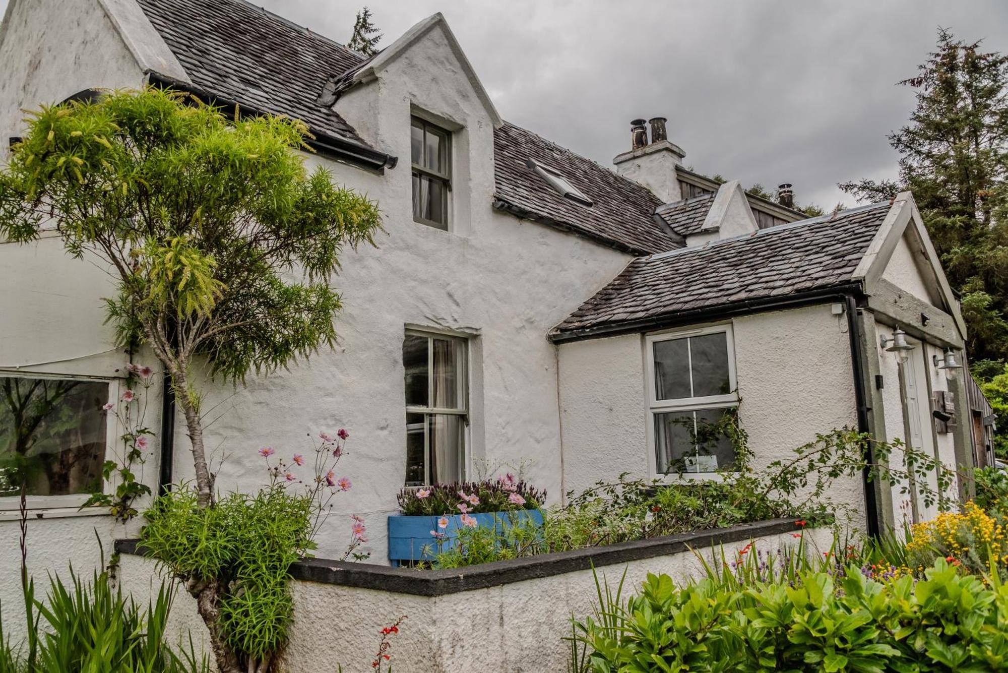 Old Kyle Farm - Stunning Views - 2 Mins From Skye Bridge Villa Кайлакин Екстериор снимка