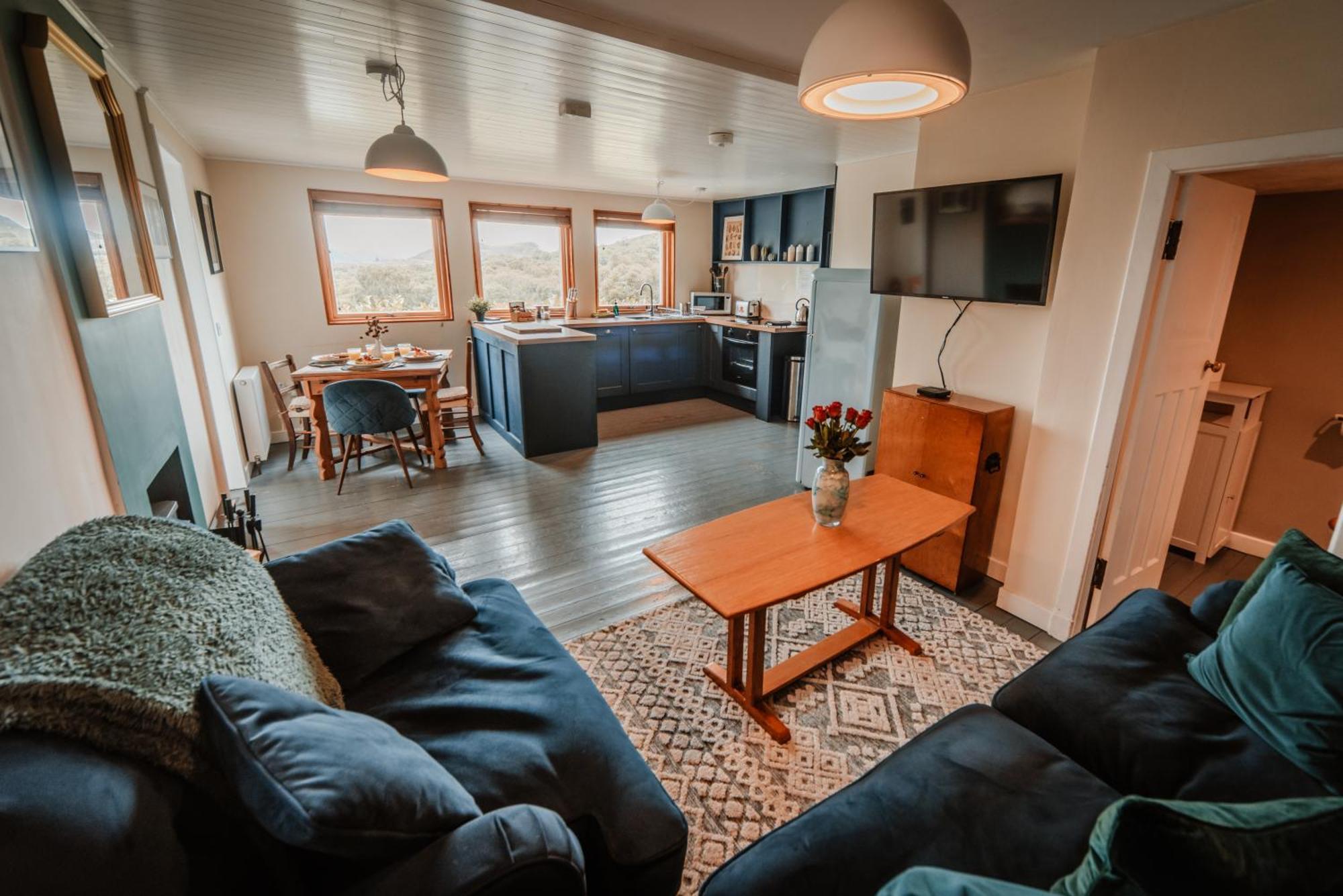 Old Kyle Farm - Stunning Views - 2 Mins From Skye Bridge Villa Кайлакин Екстериор снимка