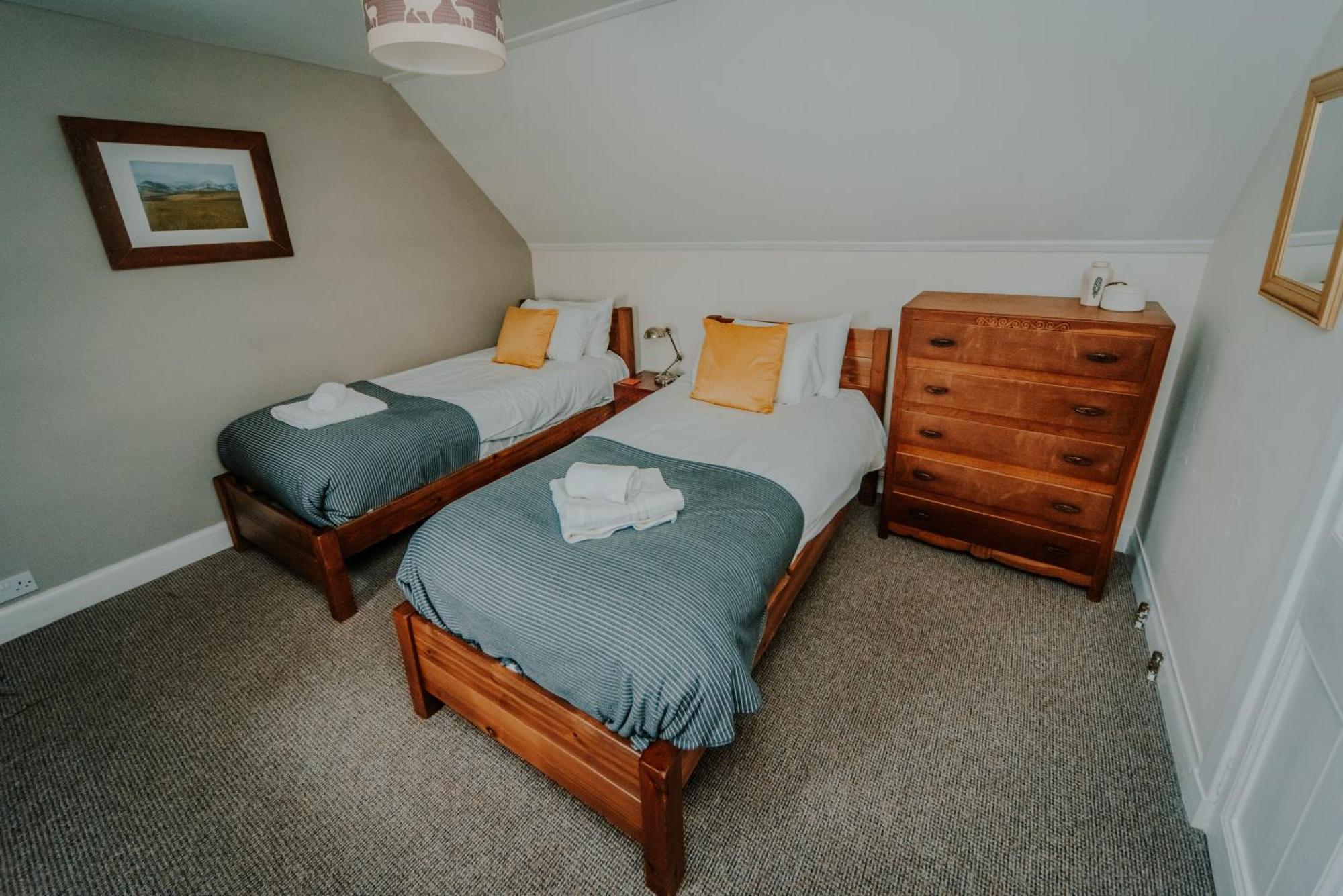 Old Kyle Farm - Stunning Views - 2 Mins From Skye Bridge Villa Кайлакин Екстериор снимка