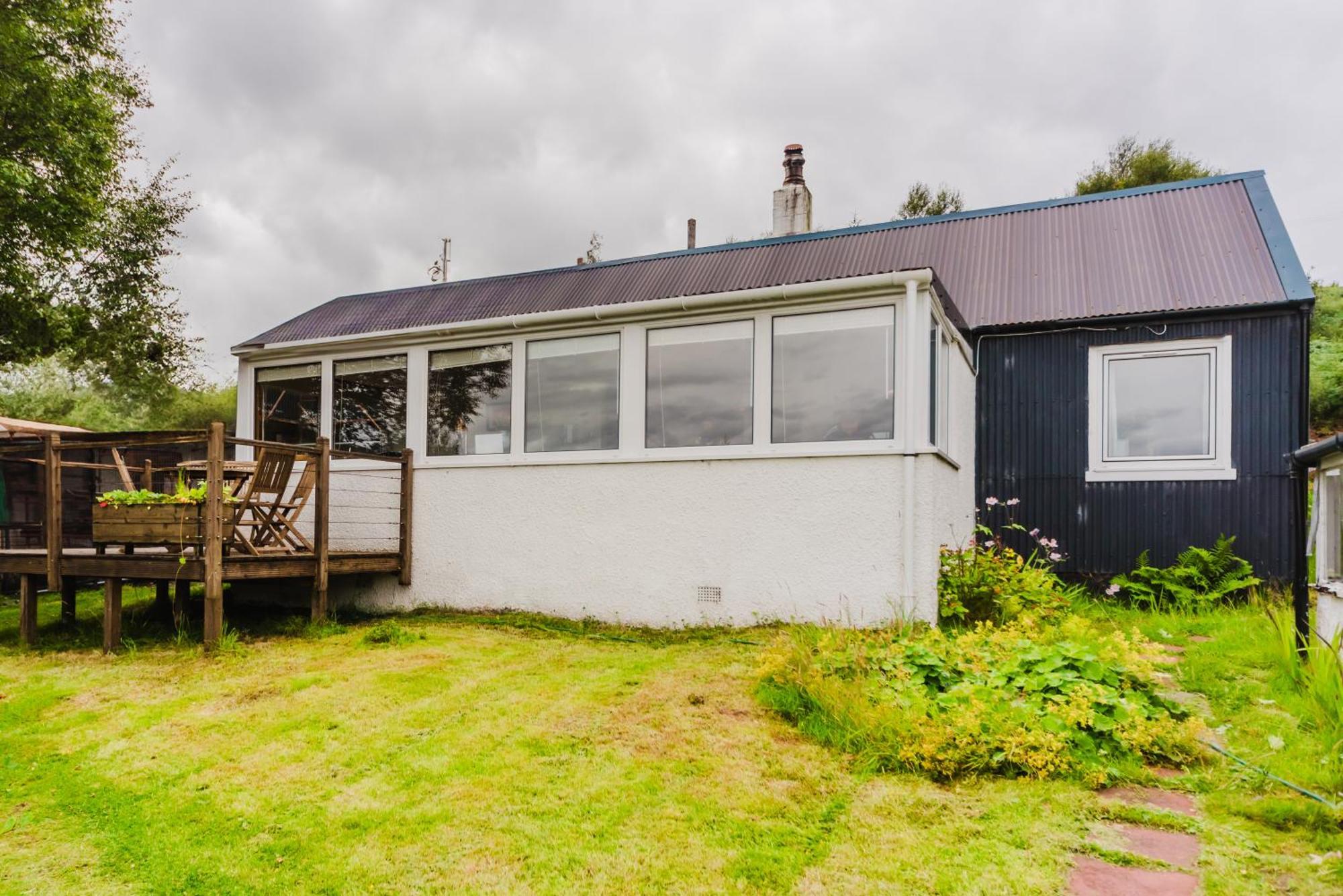 Old Kyle Farm - Stunning Views - 2 Mins From Skye Bridge Villa Кайлакин Екстериор снимка